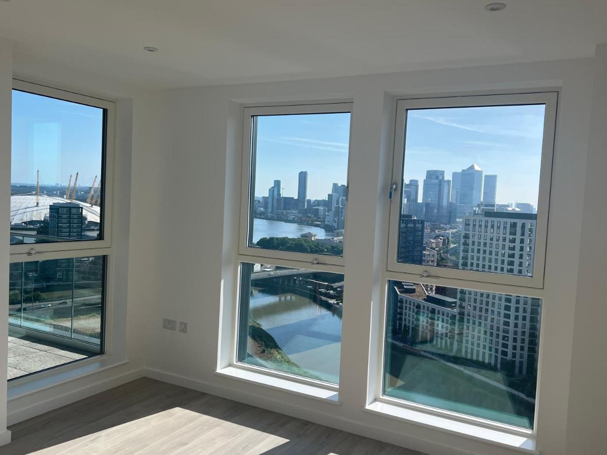 Ac Luxe Penthouse With Free Parking Apartment London Bagian luar foto