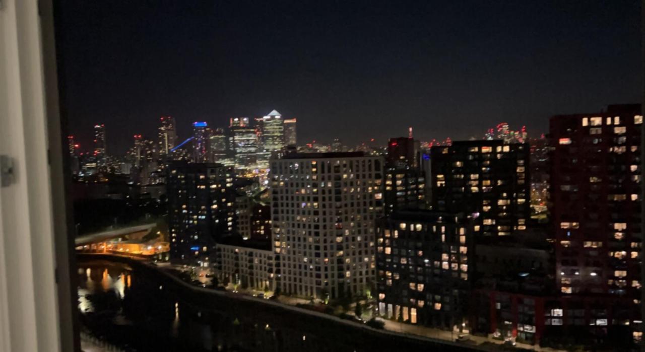 Ac Luxe Penthouse With Free Parking Apartment London Bagian luar foto