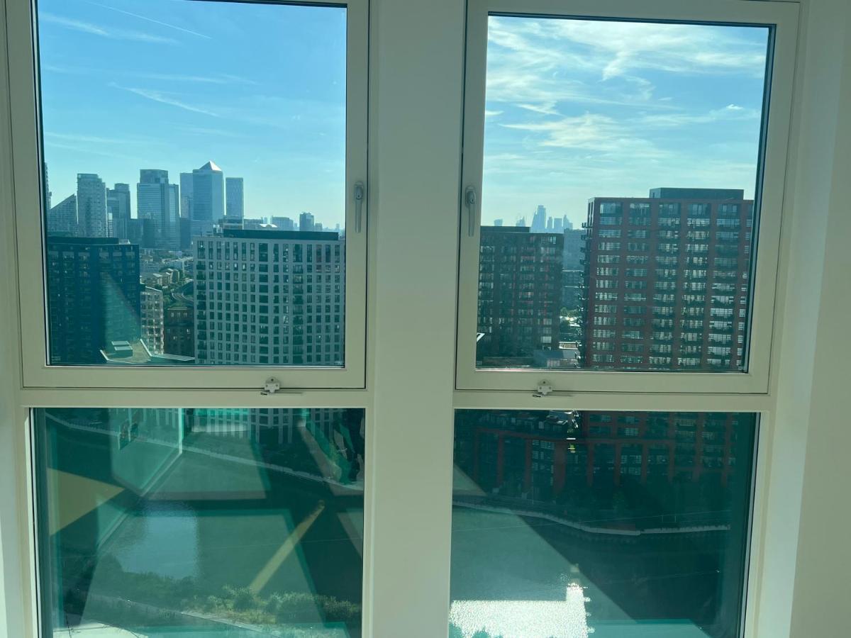Ac Luxe Penthouse With Free Parking Apartment London Bagian luar foto