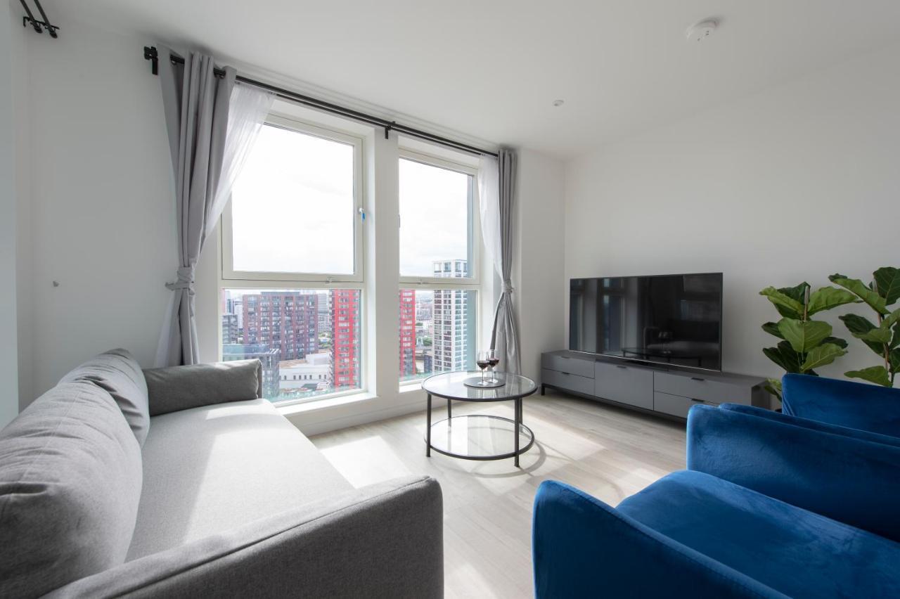 Ac Luxe Penthouse With Free Parking Apartment London Bagian luar foto