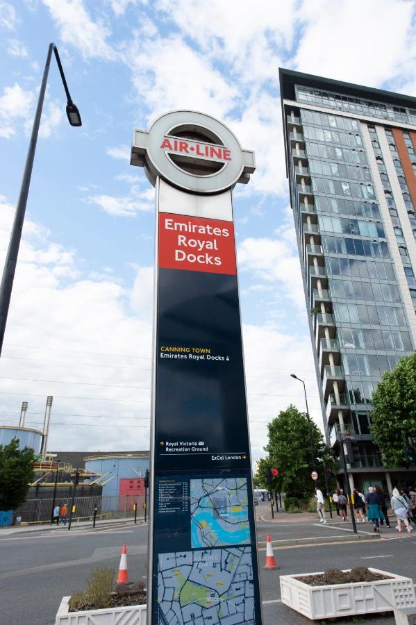 Ac Luxe Penthouse With Free Parking Apartment London Bagian luar foto