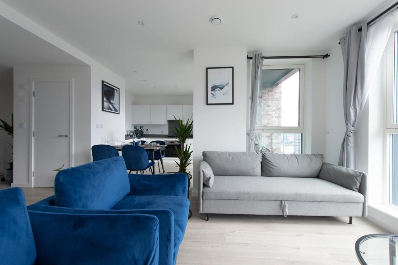 Ac Luxe Penthouse With Free Parking Apartment London Bagian luar foto